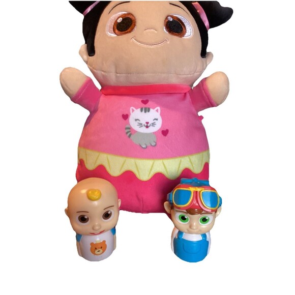 Cocomelon Hug Mees Squishmallow Kelly Toy Plush Stuffed Pillow Toy + Moonbug Toy - Picture 2 of 16